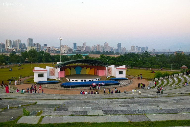 Nhà hát ngoài trời tại Công viên Trung tâm, Kharghar, Navi Mumbai - Trip14.com