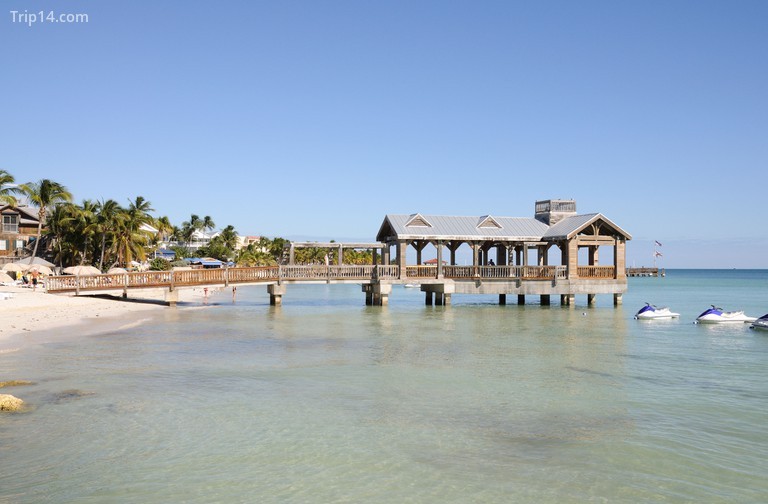 Bến tàu tại bãi biển ở Key West, Florida. - Trip14.com