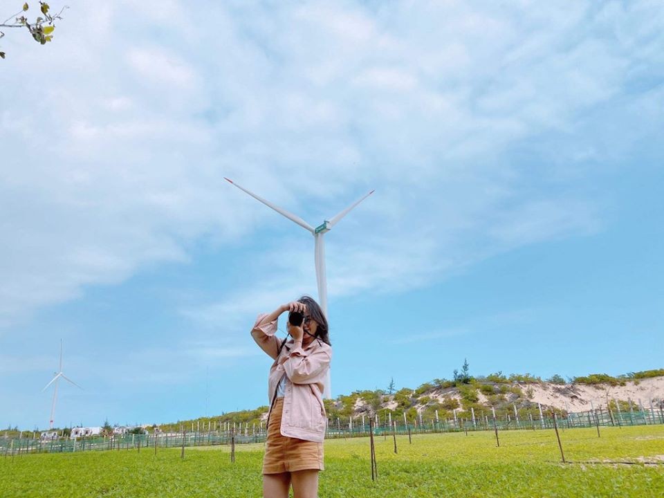 Khám phá 4 cánh đồng điện gió đẹp ngỡ ngàng ngay tại Việt Nam