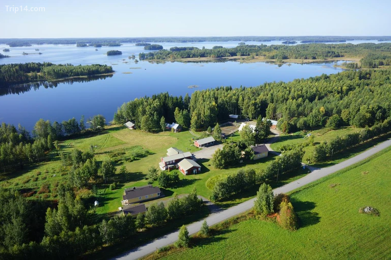 Những căn nhà nhỏ ven hồ tuyệt đẹp của Phần Lan mà khách du lịch có thể đặt phòng - Ảnh 2
