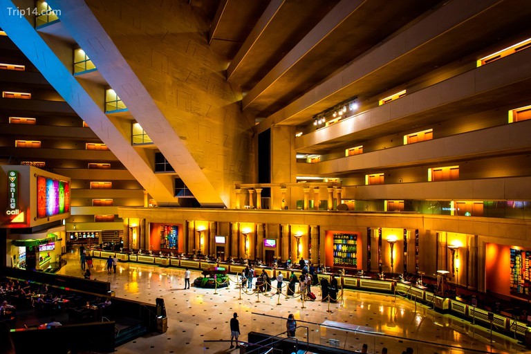 Khách sạn Luxor Las Vegas, Nevada, USA